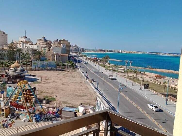 Semiramis Hotel Royal Palace