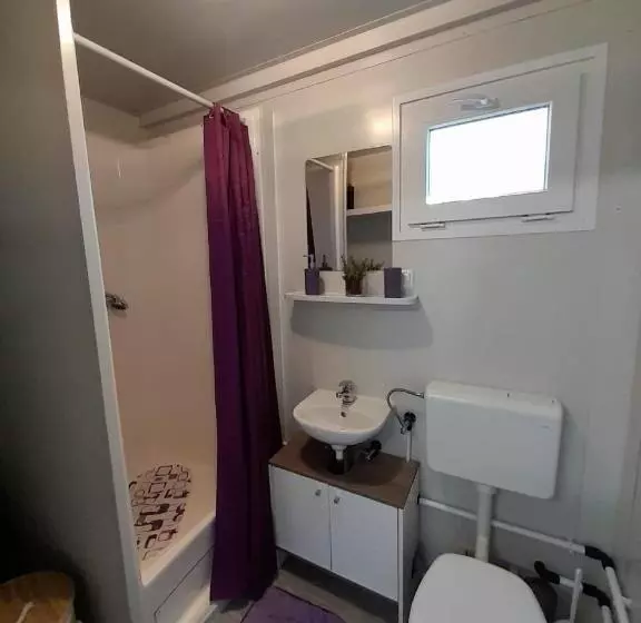 Retkeilymaja Apartments Dalamar