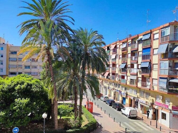 مسافرخانه Hidalmen Alicante