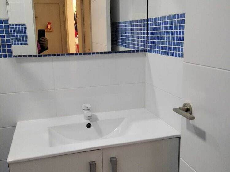 مسافرخانه Hidalmen Alicante