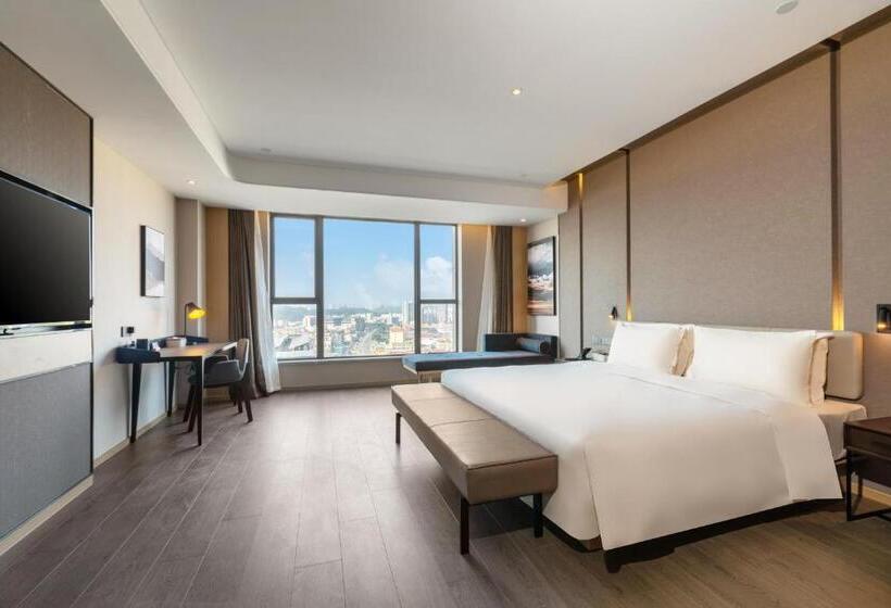 Atour Hotel Dongguan Fenggang