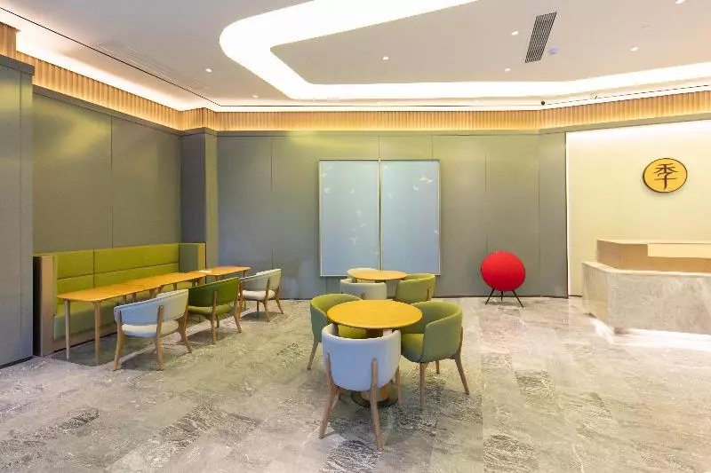 Hotel Ji