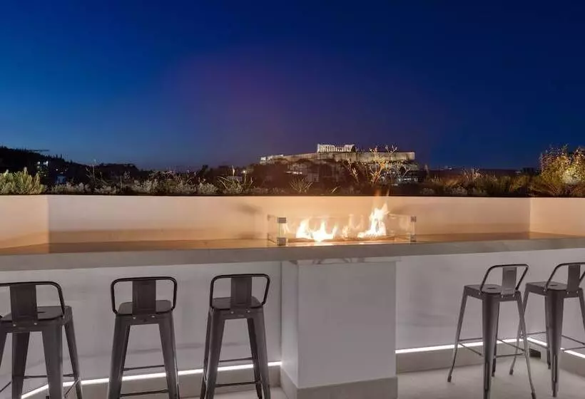 ペンション Koniama Acropolis