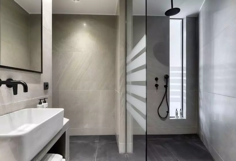 ペンション Koniama Acropolis