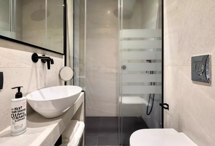 ペンション Koniama Acropolis