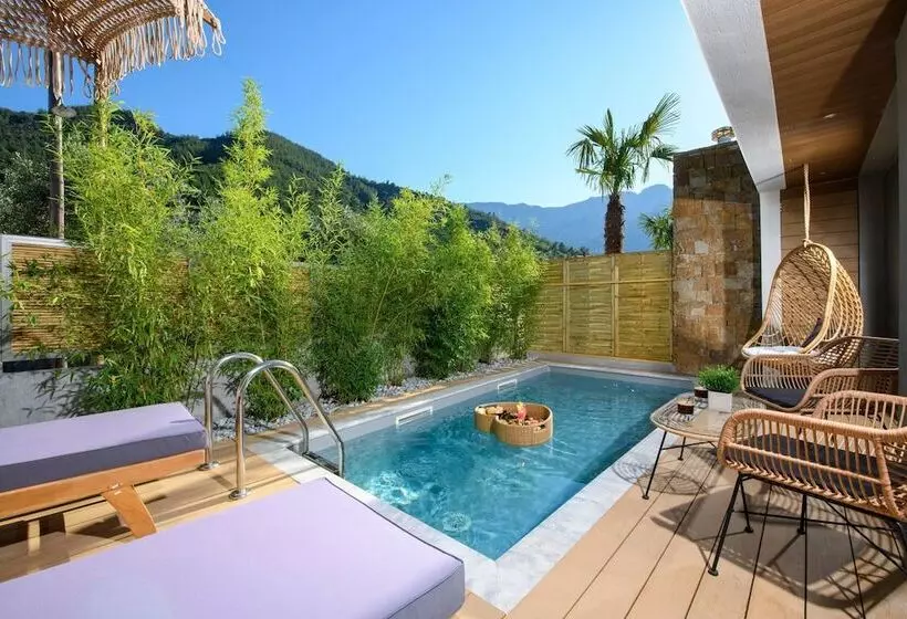 Soho Exclusive Suites