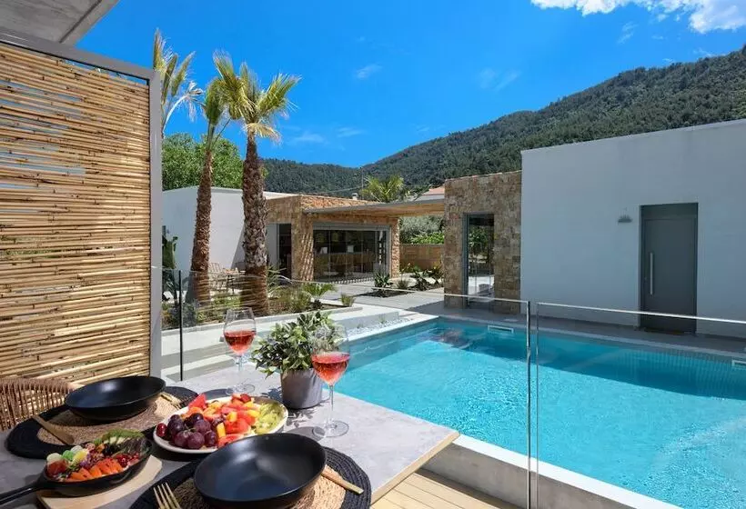 Soho Exclusive Suites