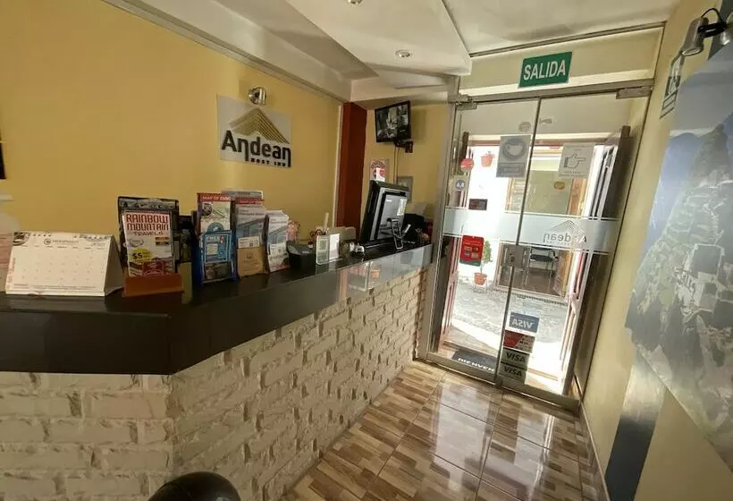 ホテル Andean Host Inn Cusco