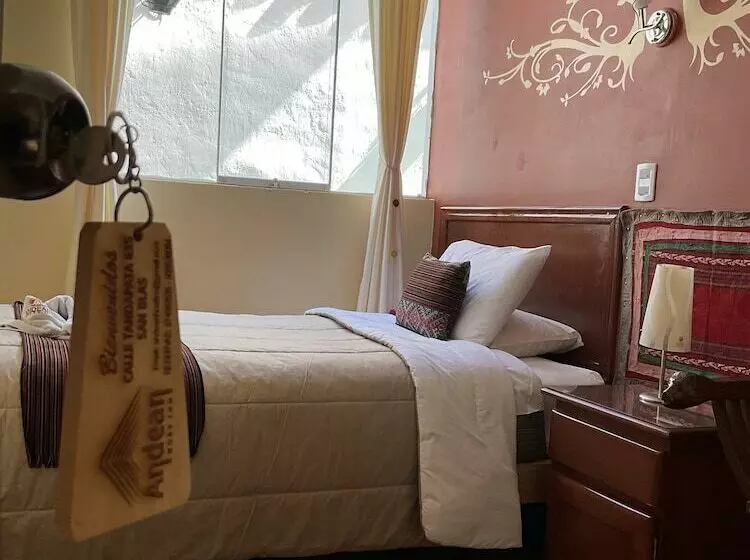 ホテル Andean Host Inn Cusco