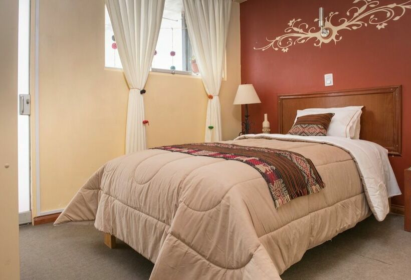 Отель Andean Host Inn Cusco