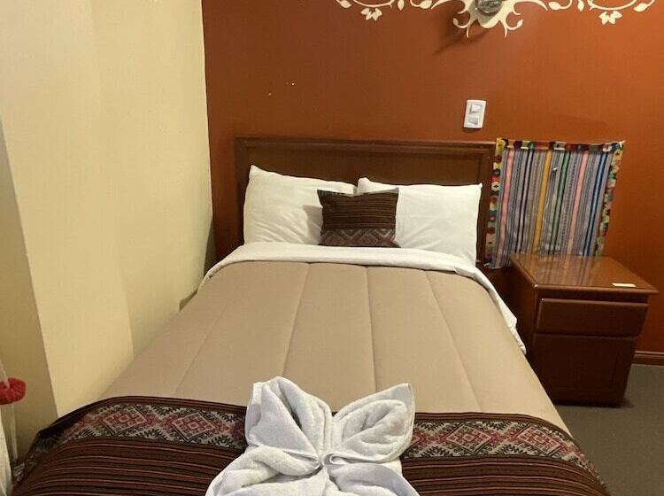 Отель Andean Host Inn Cusco