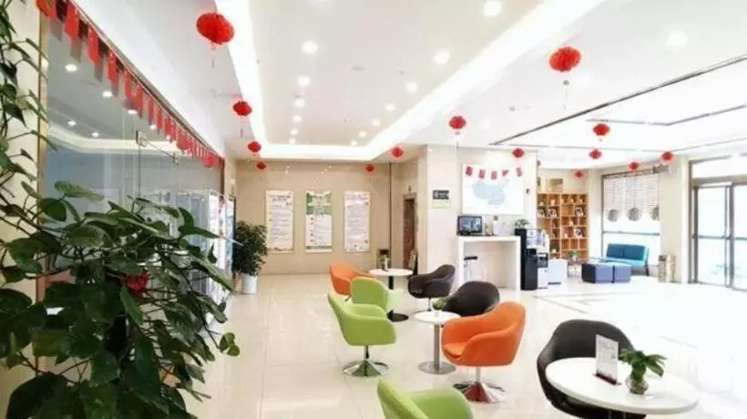 ホテル Greentree Inn Baoji Fengxiang District Donghu
