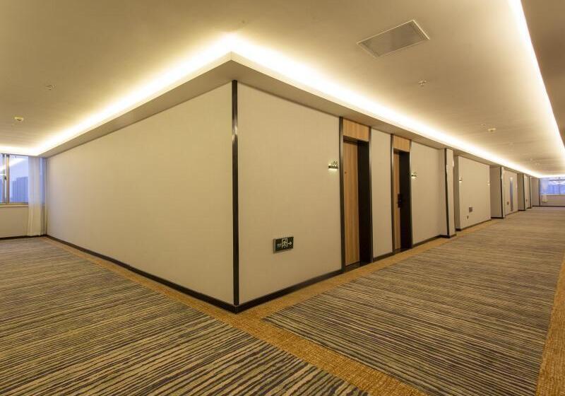 Отель Greentree Inn Express Shandong Zaozhuang Shizhong District Huashan Road Ginza