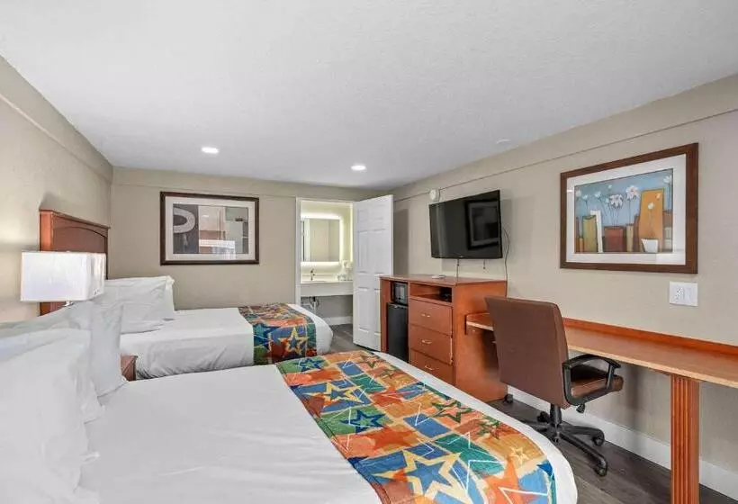 Hotelli Travelodge By Wyndham Kissimmee/orlando