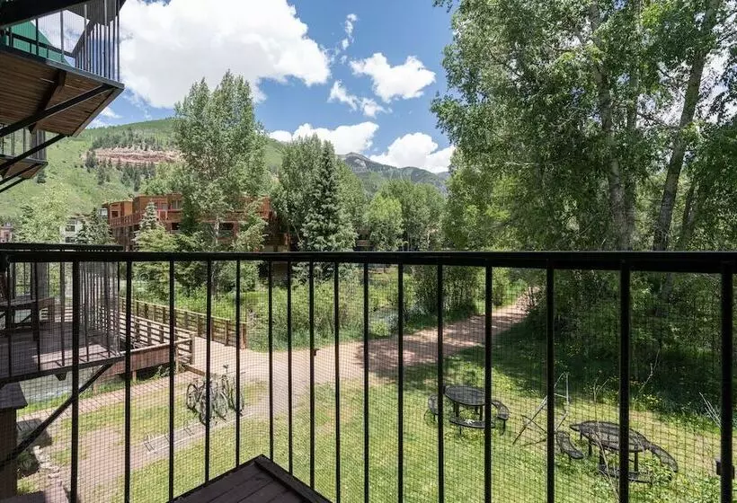 Manitou Lodge 7 By Alpine Lodging Telluride