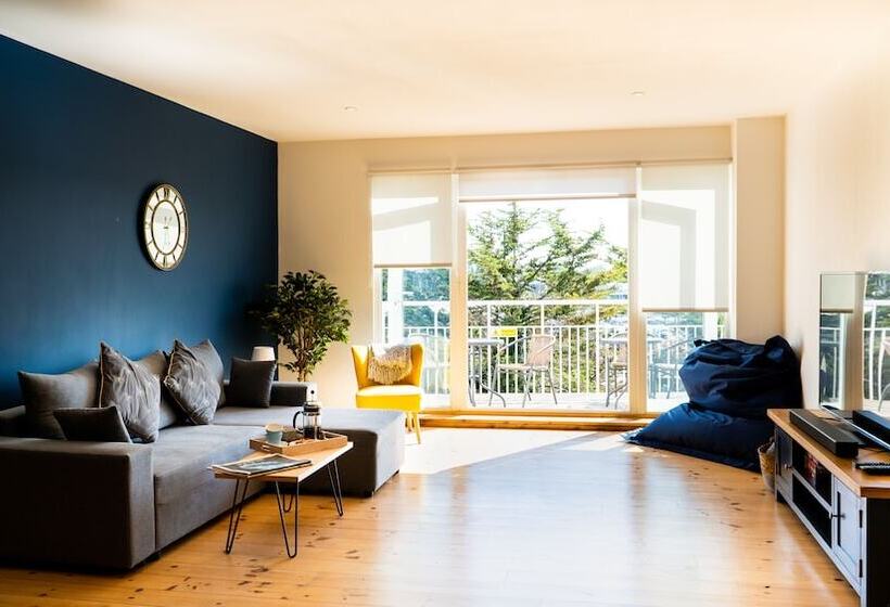 The Bridge Apartments By Paymán Club