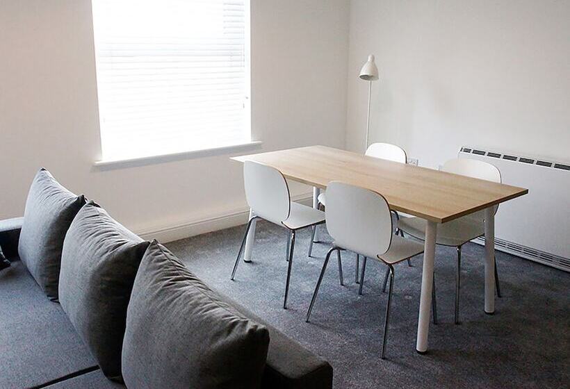 The Bridge Apartments By Paymán Club