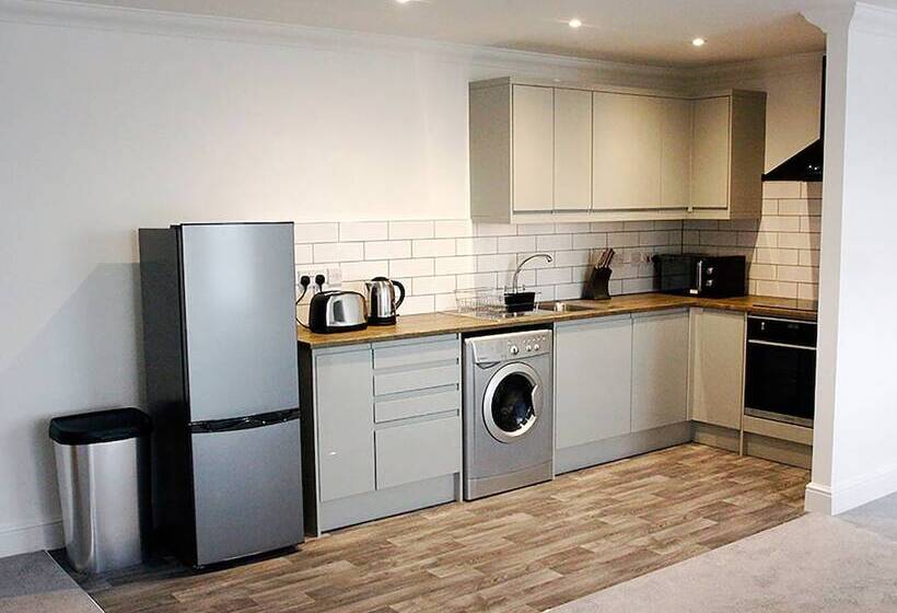 The Bridge Apartments By Paymán Club