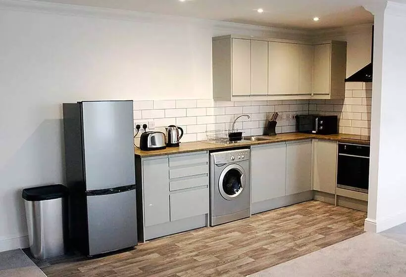 The Bridge Apartments By Paymán Club