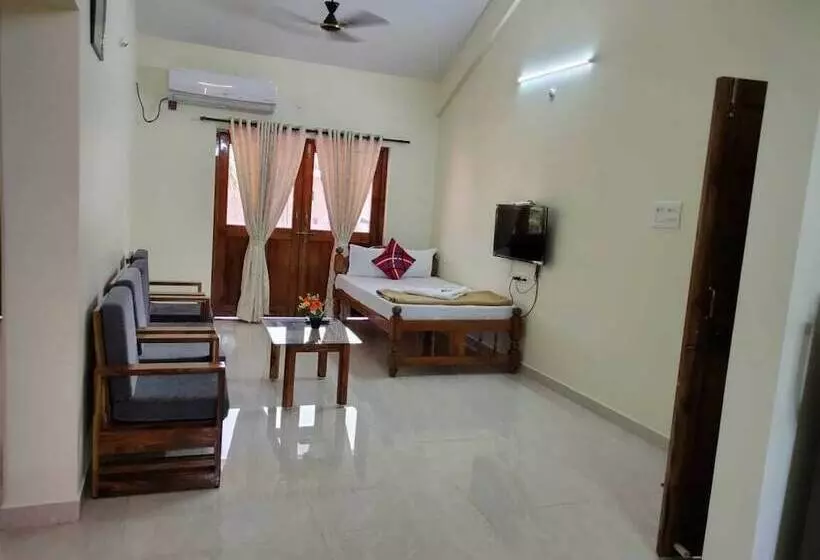 Hotelli Cliff Heaven