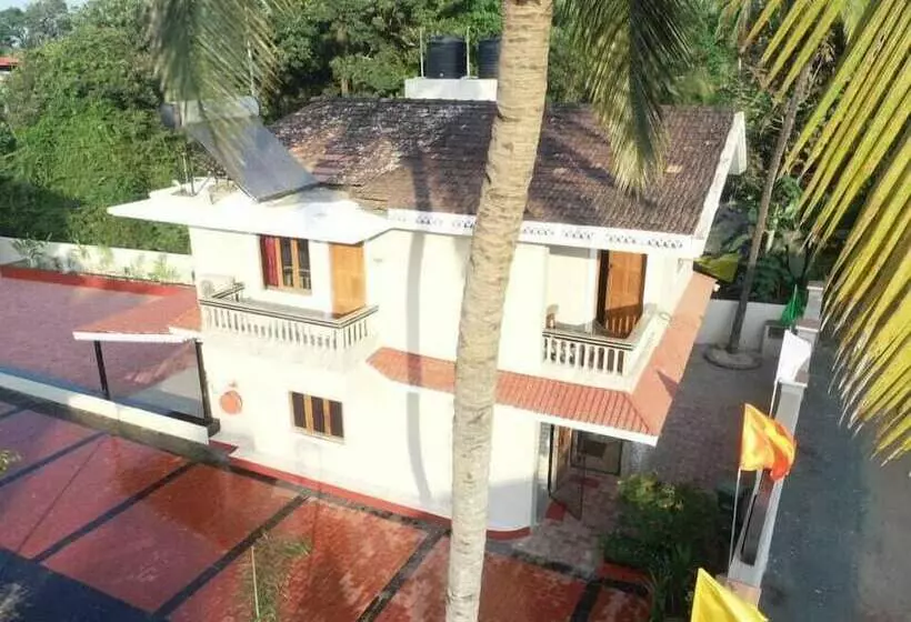 Hotelli Cliff Heaven