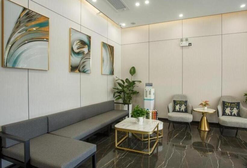 Otel Green Tree Inn Express Yulin Chinese Medicine Port