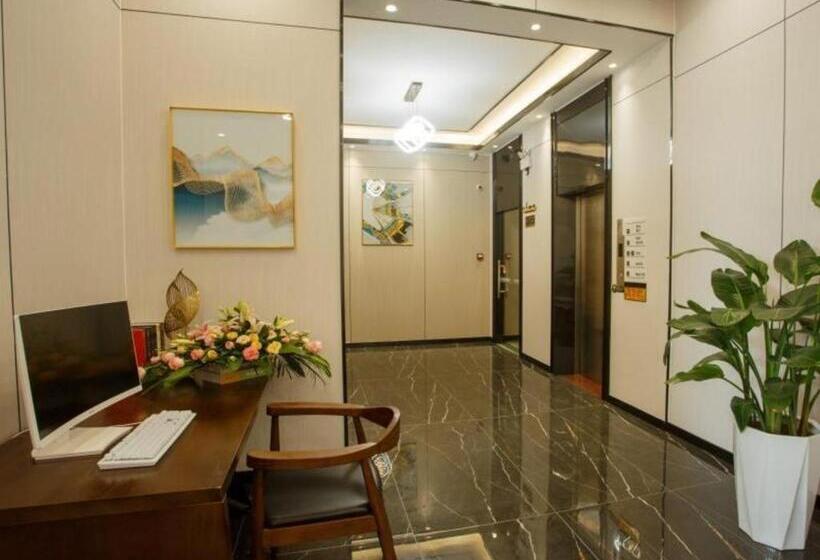 Otel Green Tree Inn Express Yulin Chinese Medicine Port