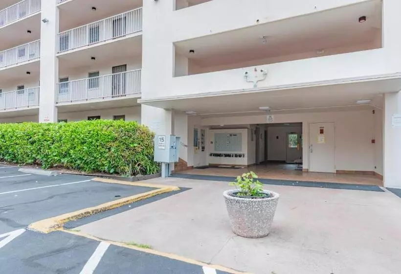 ホテル Kailua Village Resort 605