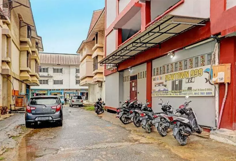 Hotelli Oyo 92210 New Town Syariah