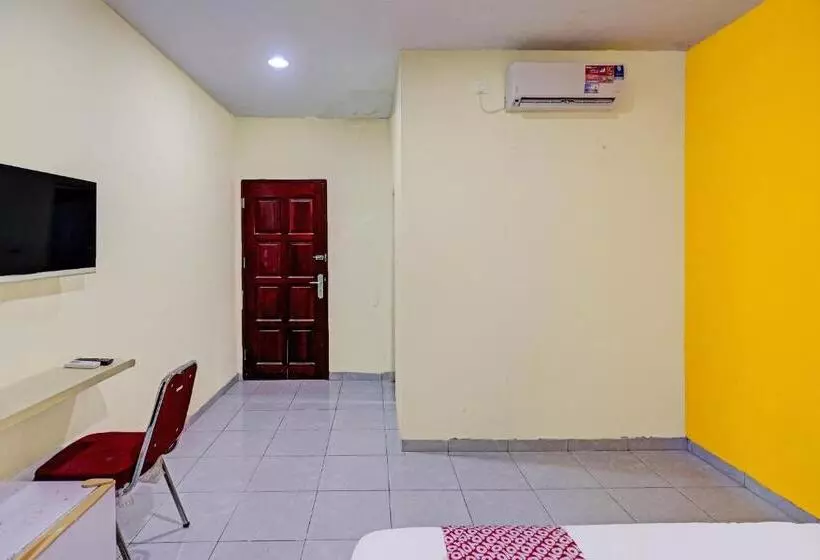 Hotelli Oyo 92210 New Town Syariah