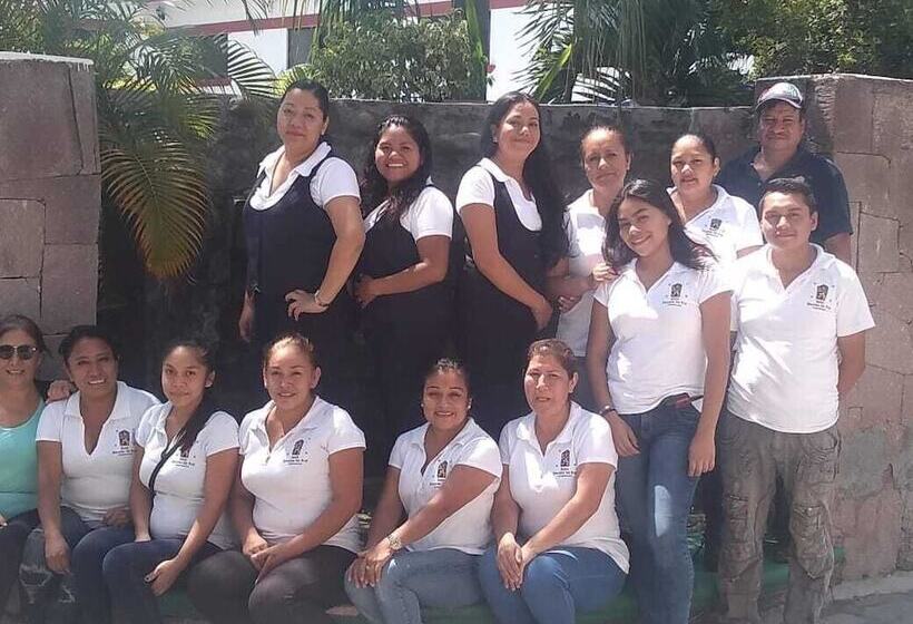 酒店 Parador Del Rey