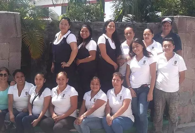 Hotelli Parador Del Rey