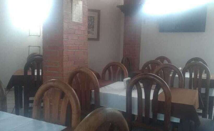 酒店 Parador Del Rey