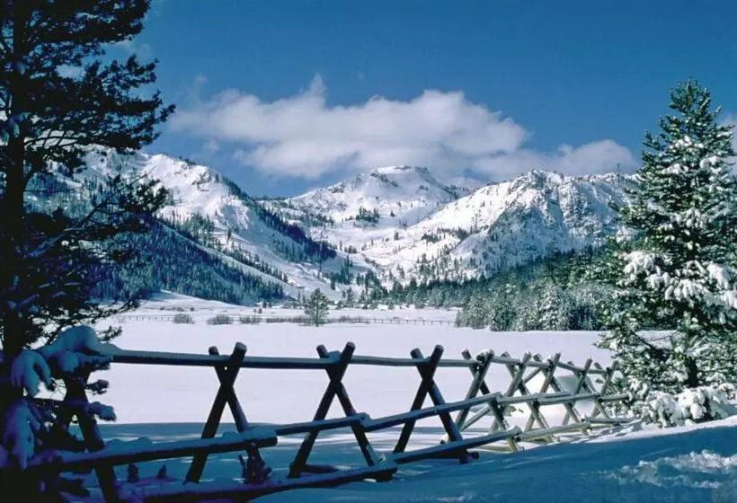 Hotelli Resort At Squaw Creek S 521