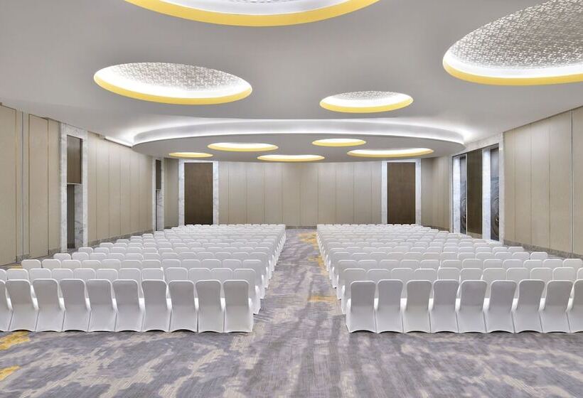 Отель The Westin Resort & Spa, Himalayas