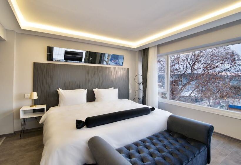 Hotel Via çırağan