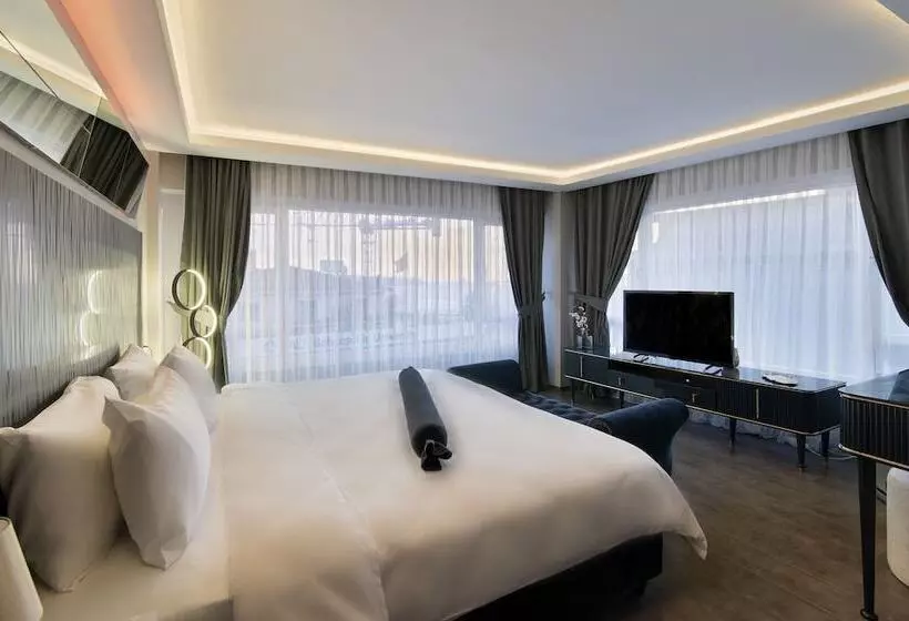 ホテル Via çırağan