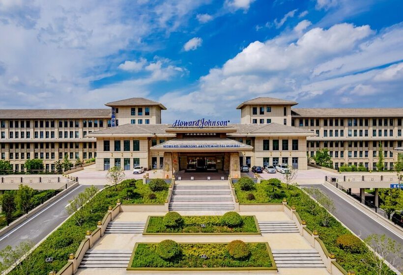 Howard Johnson Lakeview Hotel Huaibei