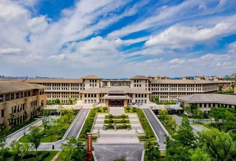 Howard Johnson Lakeview Hotel Huaibei