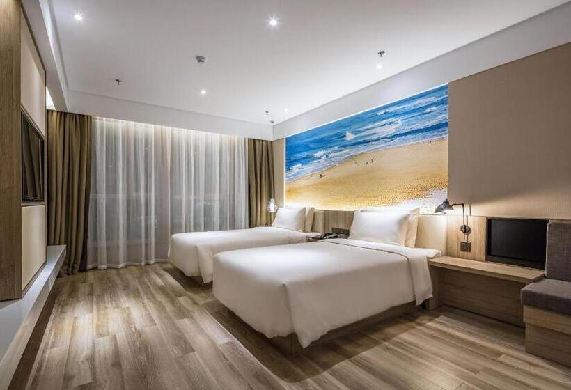 Atour Hotel Weihai Stone Island