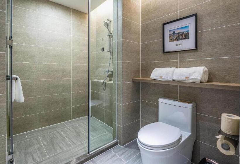 Atour Hotel Weihai Stone Island