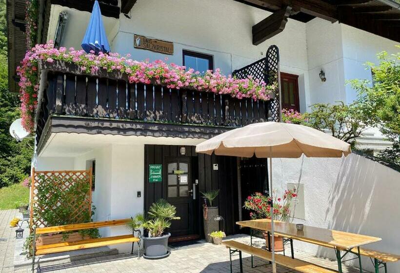 צימר Haus Salzkristall