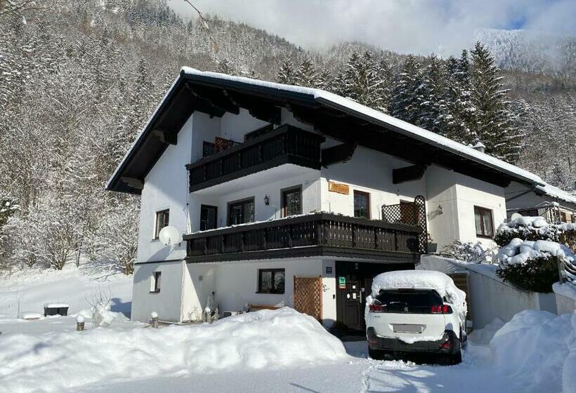 צימר Haus Salzkristall