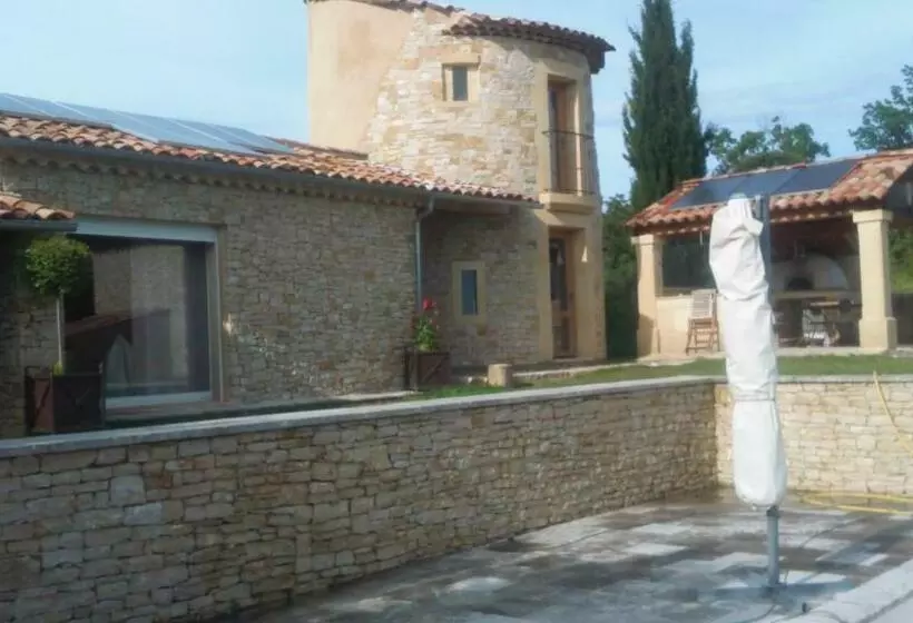 Aamiaismajoitus (B&B) Le Mas Des Lavandes