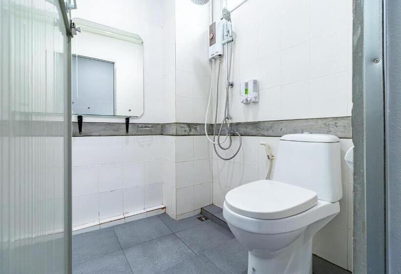 Cs Klongtoey Grand Resort