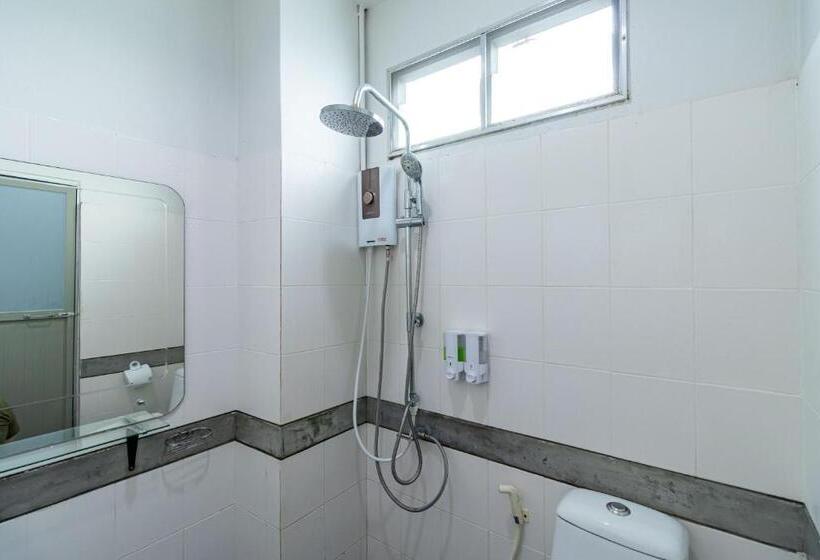 Cs Klongtoey Grand Resort