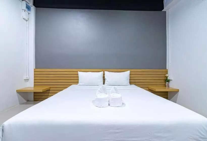 Cs Klongtoey Grand Resort