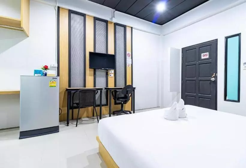 Cs Klongtoey Grand Resort