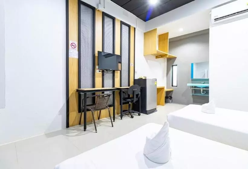 Cs Klongtoey Grand Resort