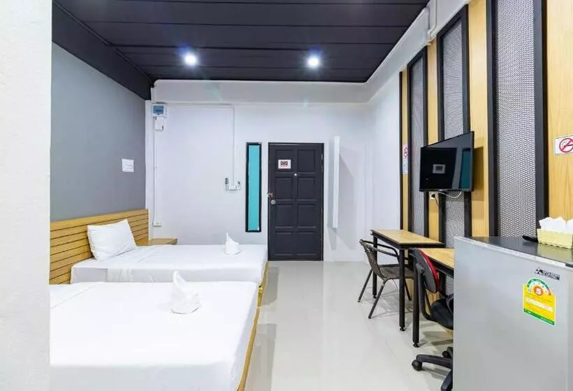 Cs Klongtoey Grand Resort